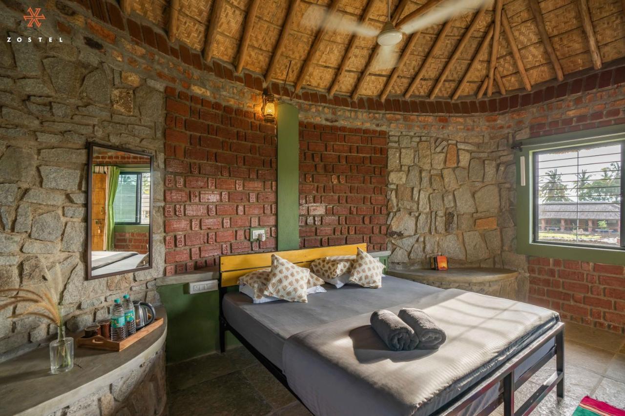 Zostel Hampi Hostel Exterior photo