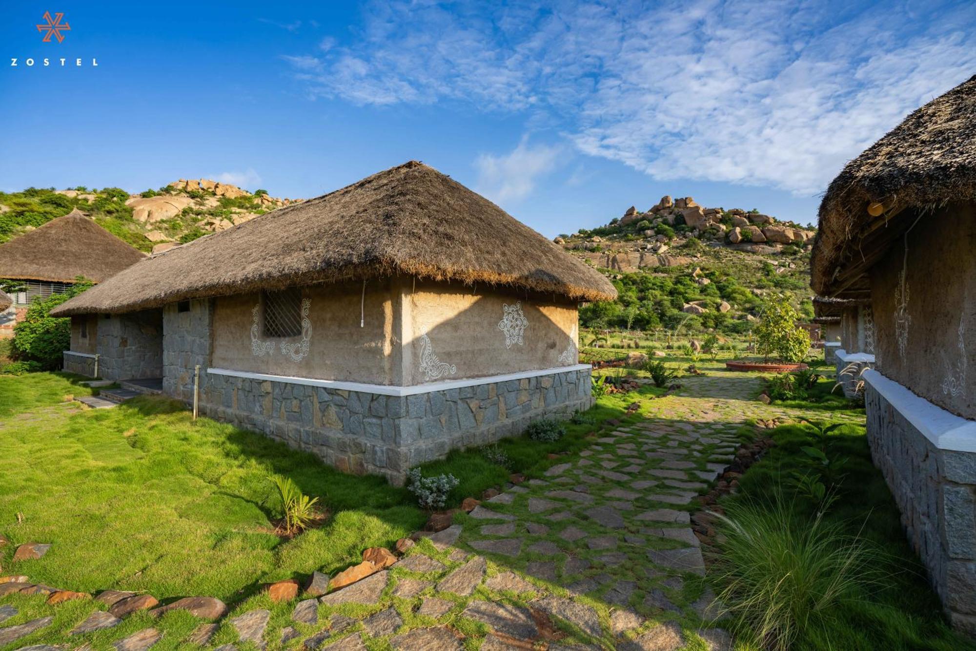 Zostel Hampi Hostel Exterior photo